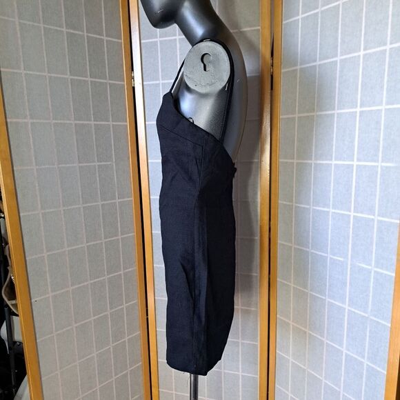 Zara   - Picture 4 of 6